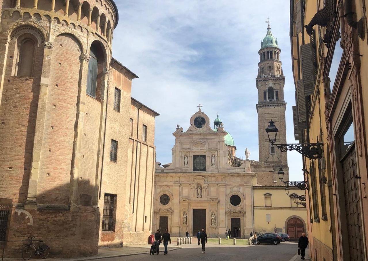 Luxury 1 Al Duomo Di Parma